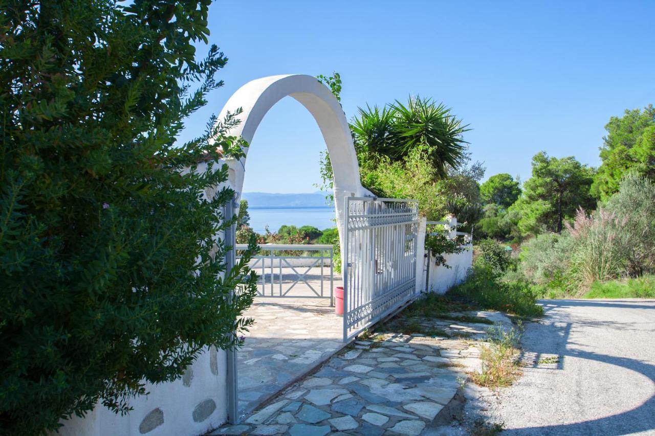 Angelos Studios Vromolimnos 외부 사진
